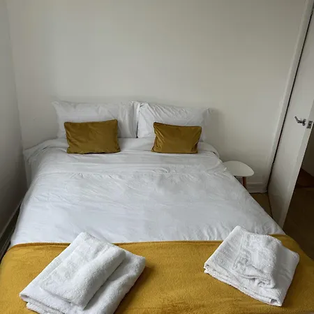 2 Bedroom Apartment Next To Euston Station London Exterior foto
