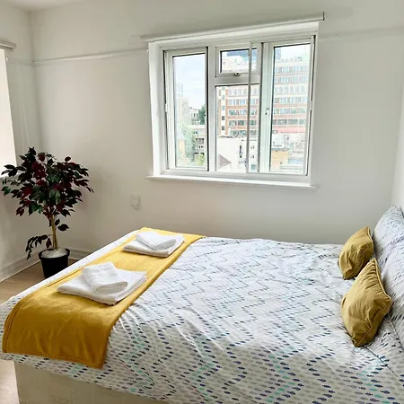 2 Bedroom Apartment Next To Euston Station London Exterior foto